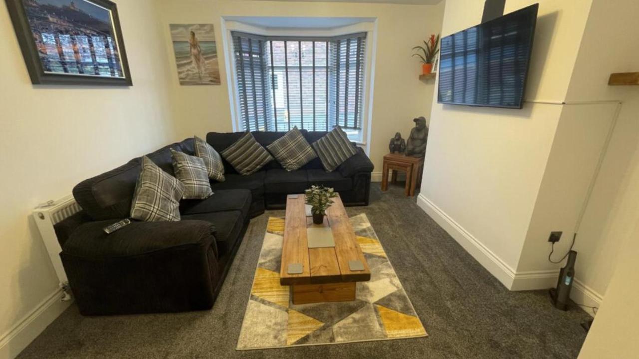 House Located Centrally For Up To 8 Guests Scarborough Exterior photo